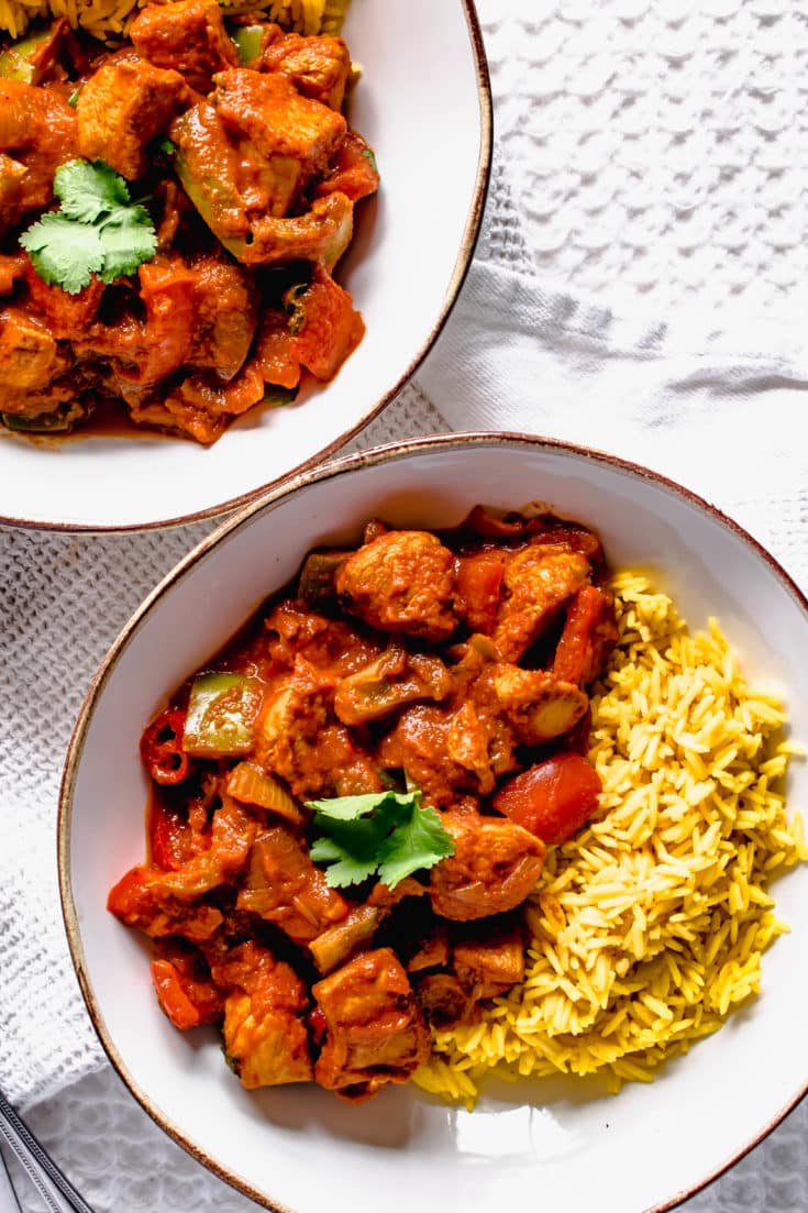 Homemade Chicken Jalfrezi | Fakeaway | hintofhelen.com