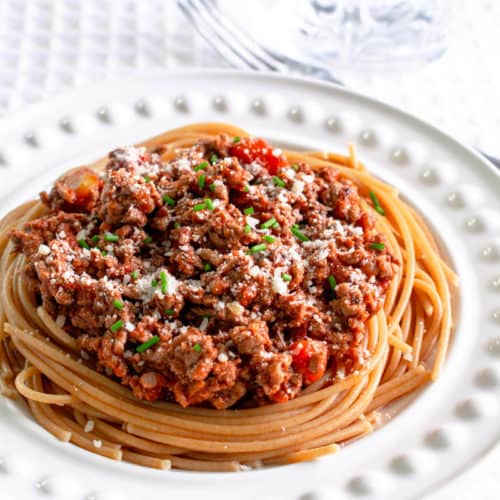 Low FODMAP Spaghetti Bolognese Recipe | Hint Of Helen