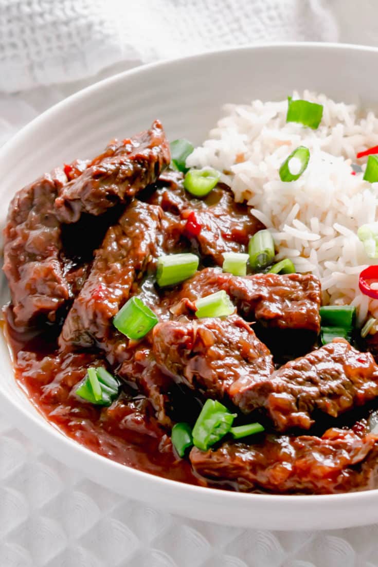 Slow Cooker Chinese Chilli Beef Recipe | Hint Of Helen