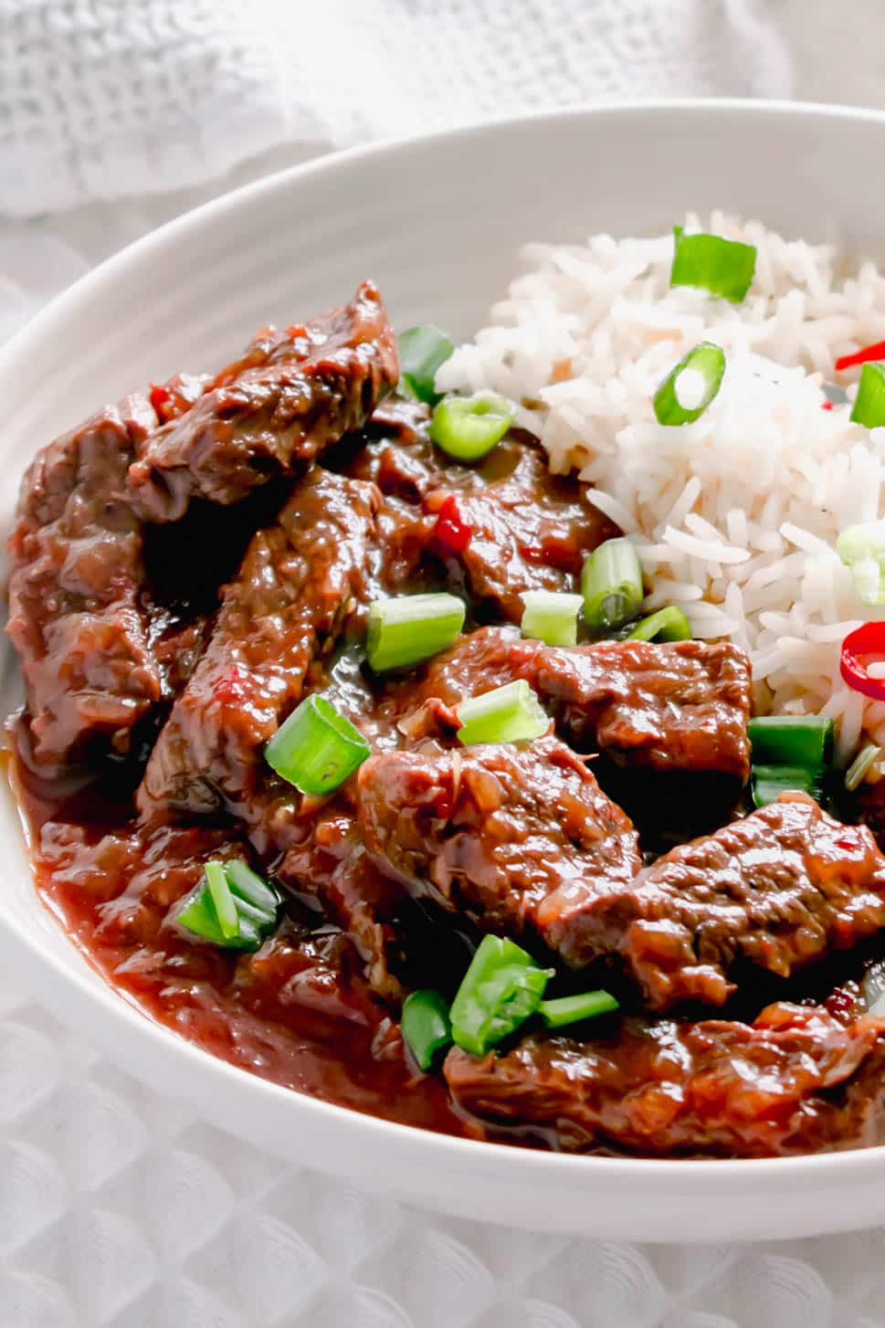 Slow Cooker Chinese Chilli Beef Recipe | Hint Of Helen