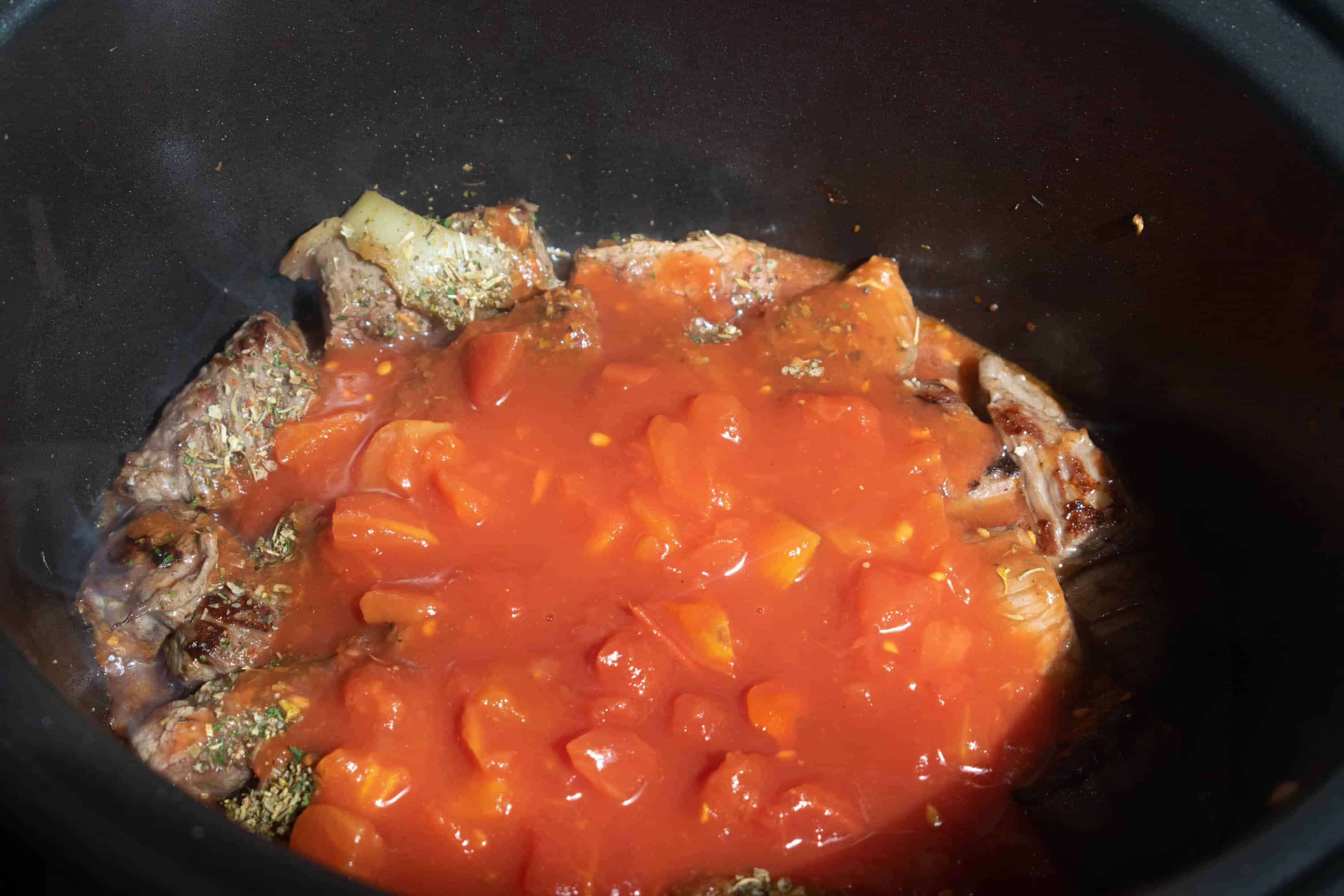 tomato and beef in slow cooker