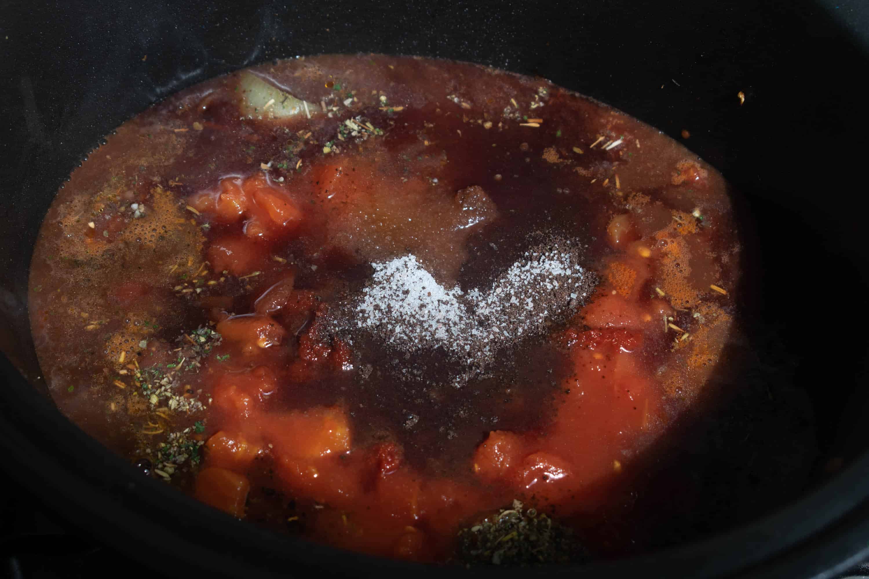 tomato and beef in slow cooker