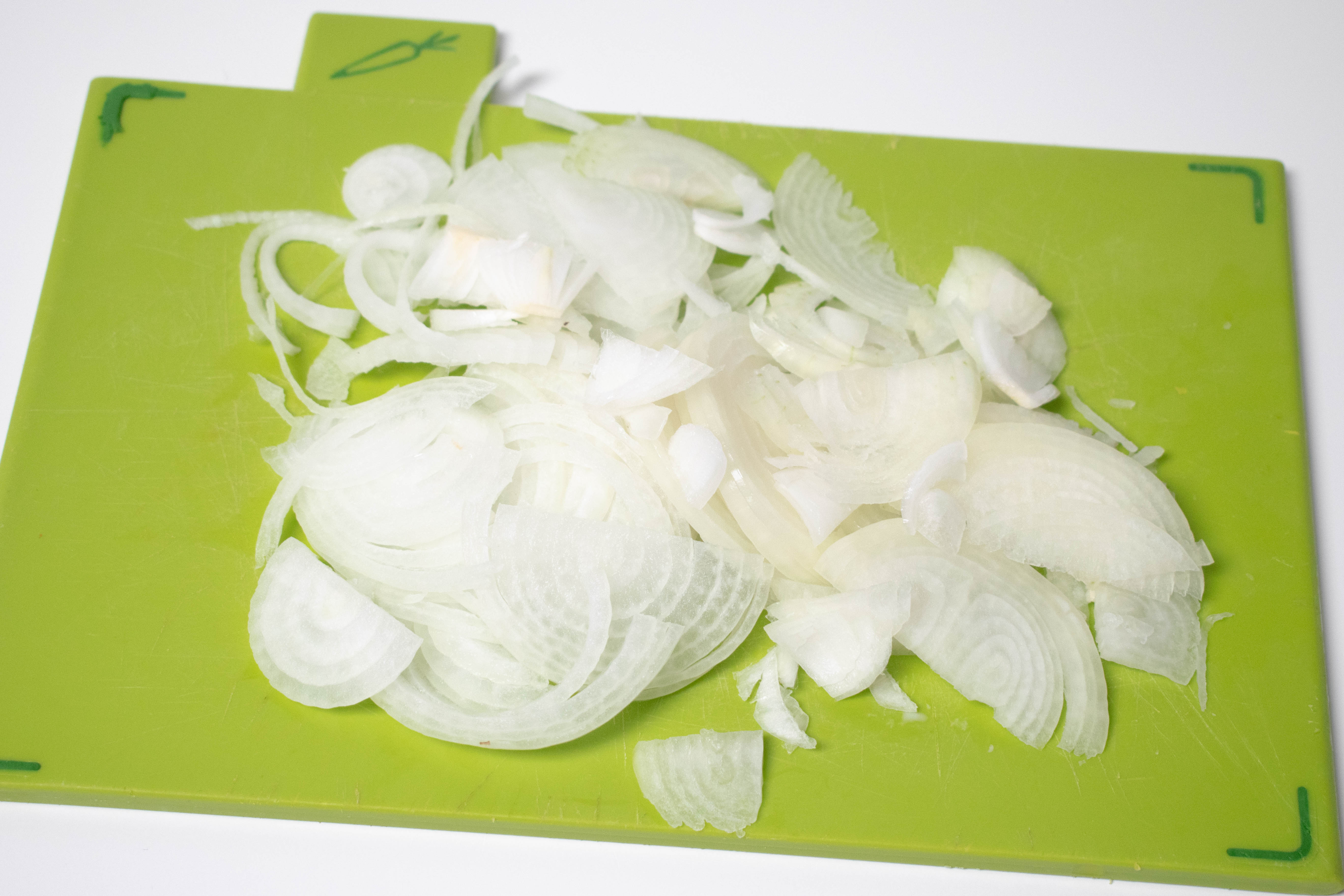 Sliced onions