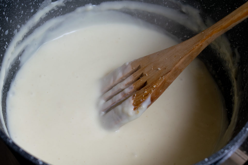 cheese sauce coking