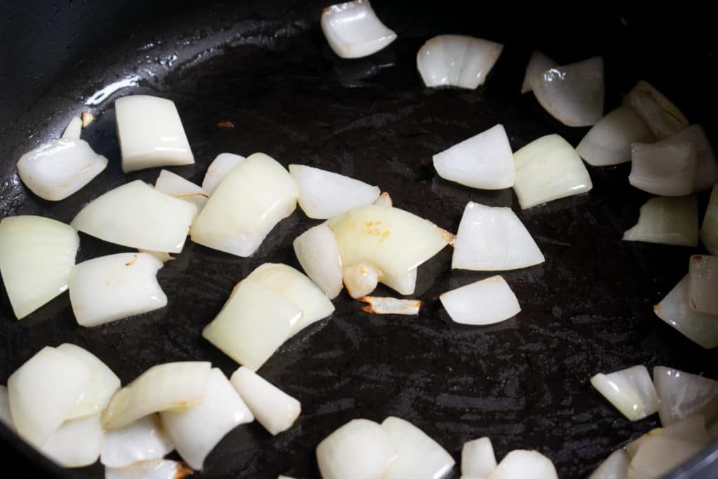onions for tikka masala sauce