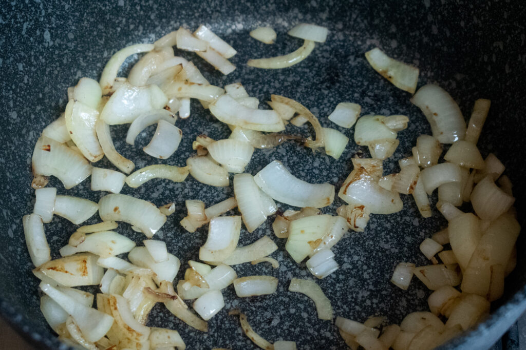 cooking onions