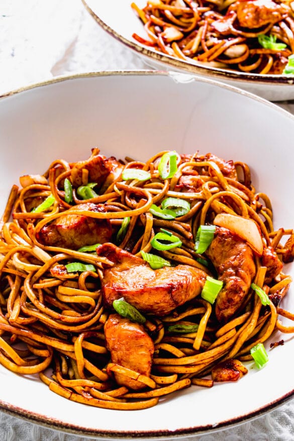 Actifry Chicken Chow Mein Recipe | Under 500 calories | Hint Of Helen