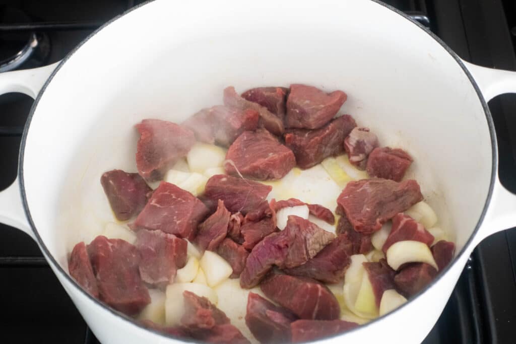 beef and onions for stew