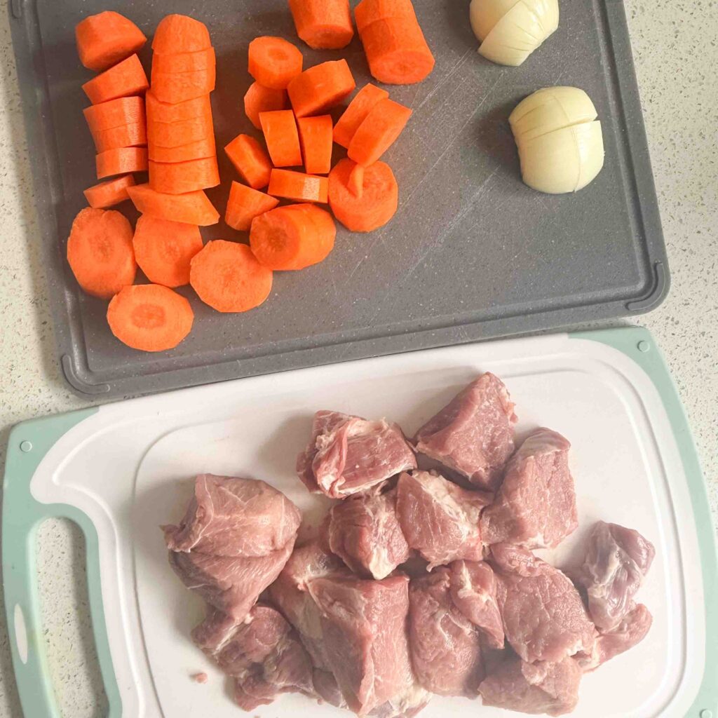 ingredient for pork apple cider stew