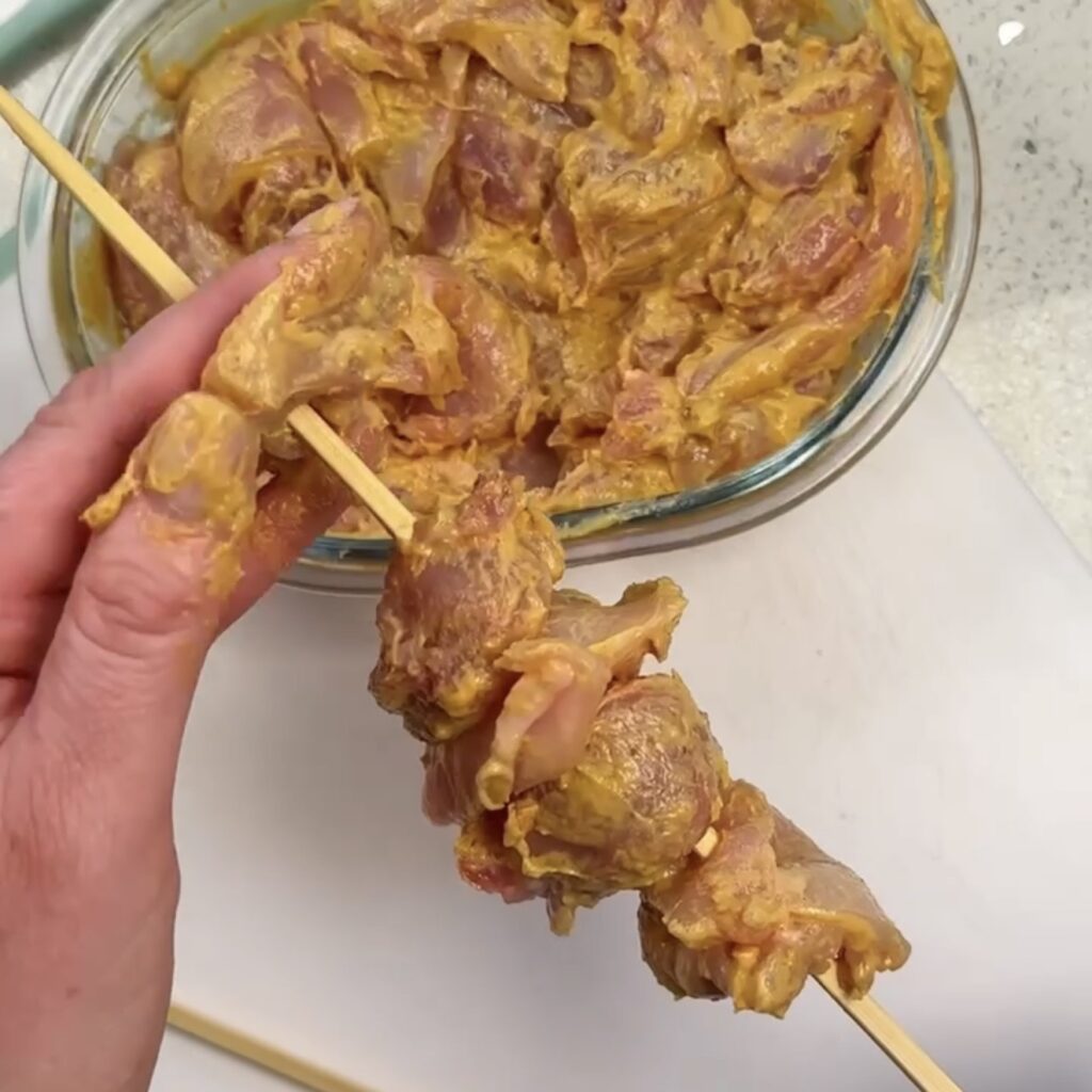 chicken thighs in satay sauce