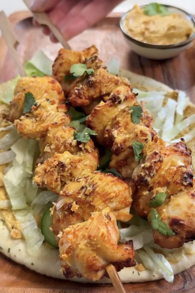 chicken flatbread with satay sauce