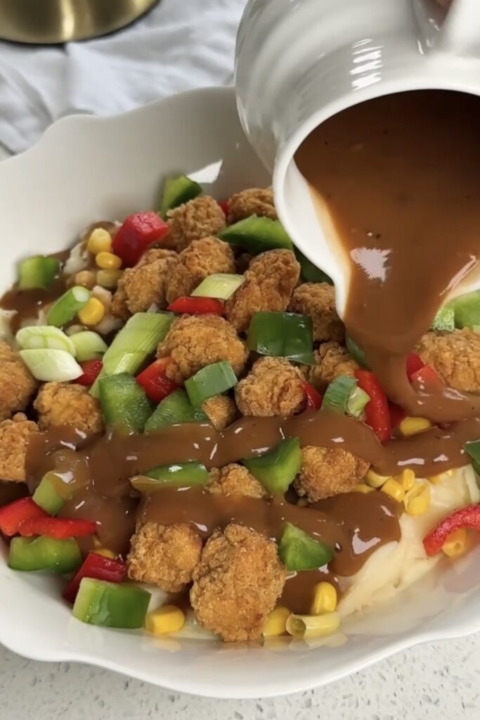 assembled gravy bowl